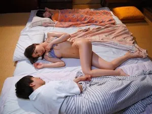 AV nội địa - Một anh chàng lén ngửi đồ lót gợi cảm của cô hàng xóm hư hỏng và xin lỗi vì đã quan hệ tình dục để thể hiện sự chân thành Phiên bản HD 1080P Nguồn: Ngôi sao tiên vô cảm